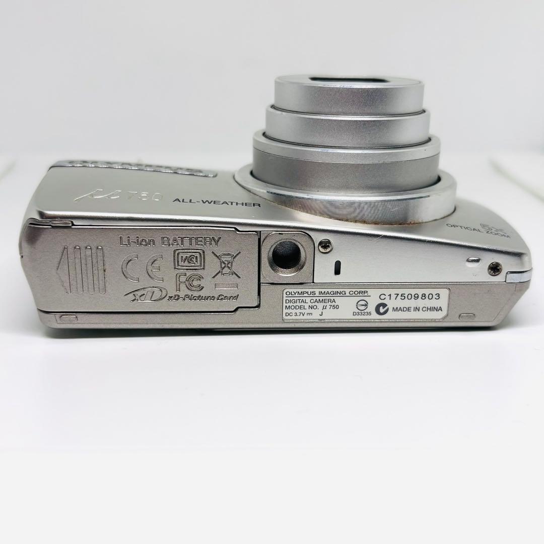 OLYMPUS μ750 シルバー デジカメ コンデジ