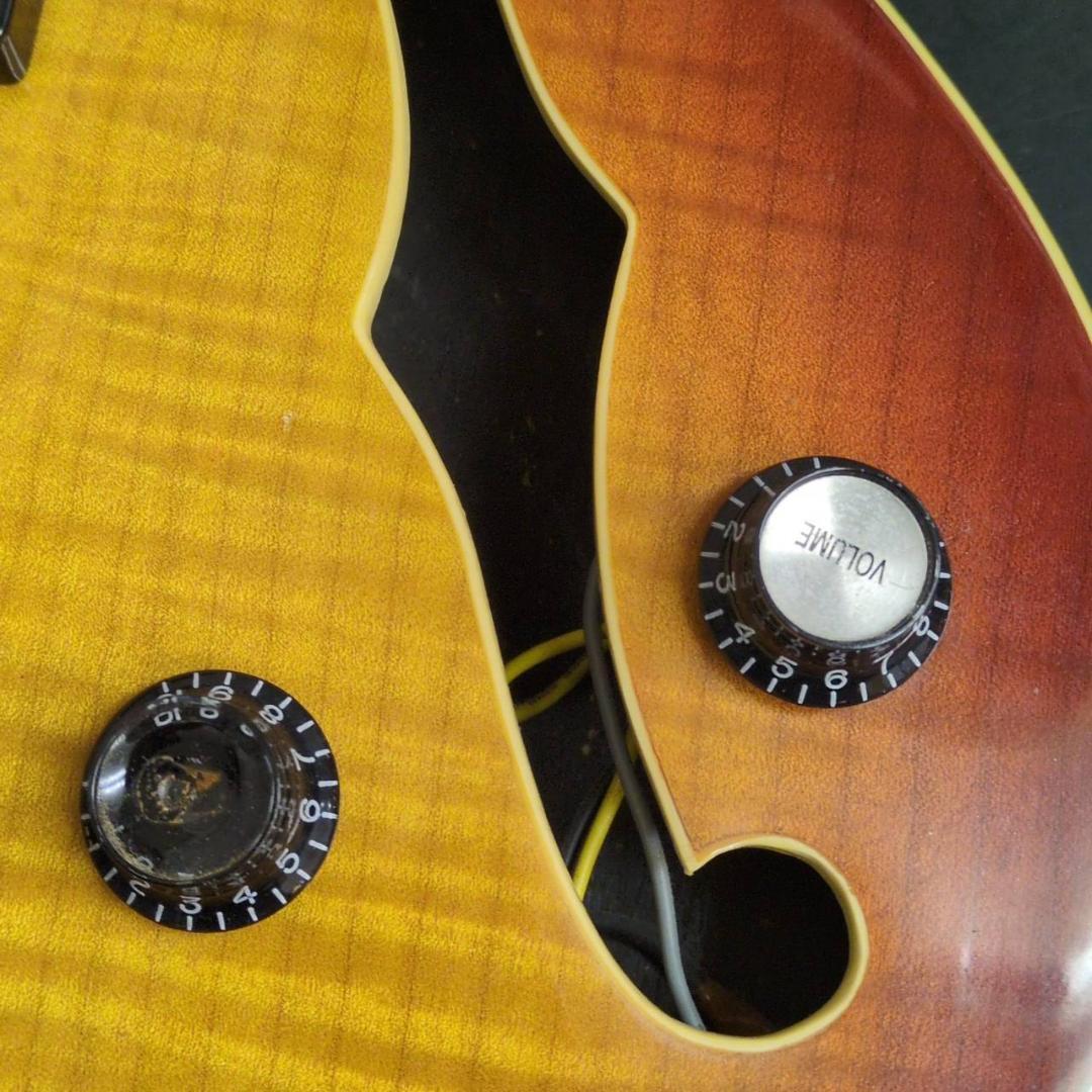 ☆☆訳あり　エレキギター弦無し　Epiphone　Alleykat　エピフォン