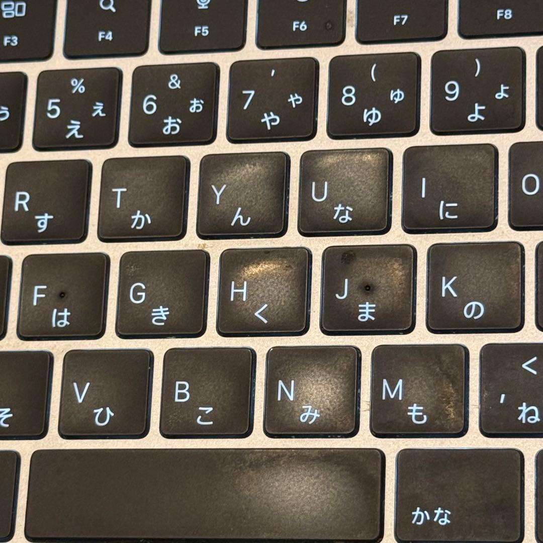 MacBook Air M2 15インチ メモリ24G 512Gストレージ