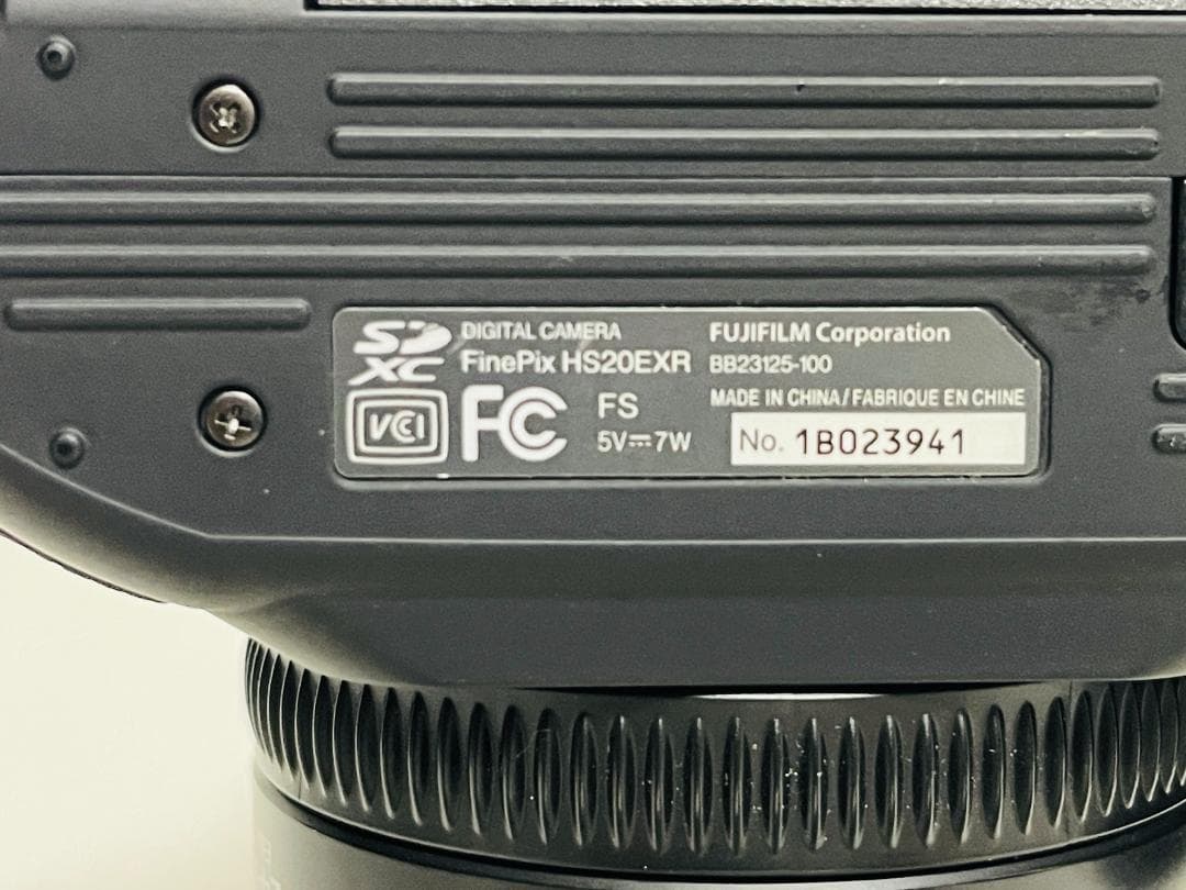 【完動美品】FUJIFILM Finepix HS 20 EXR デジタルカメラ