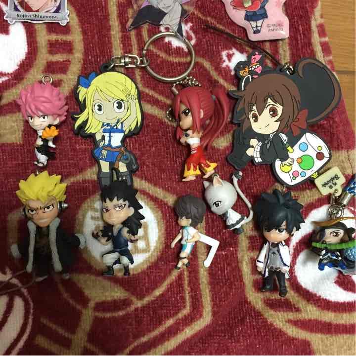 アニメグッズ 缶バッチ、ストラップ売りつくし！