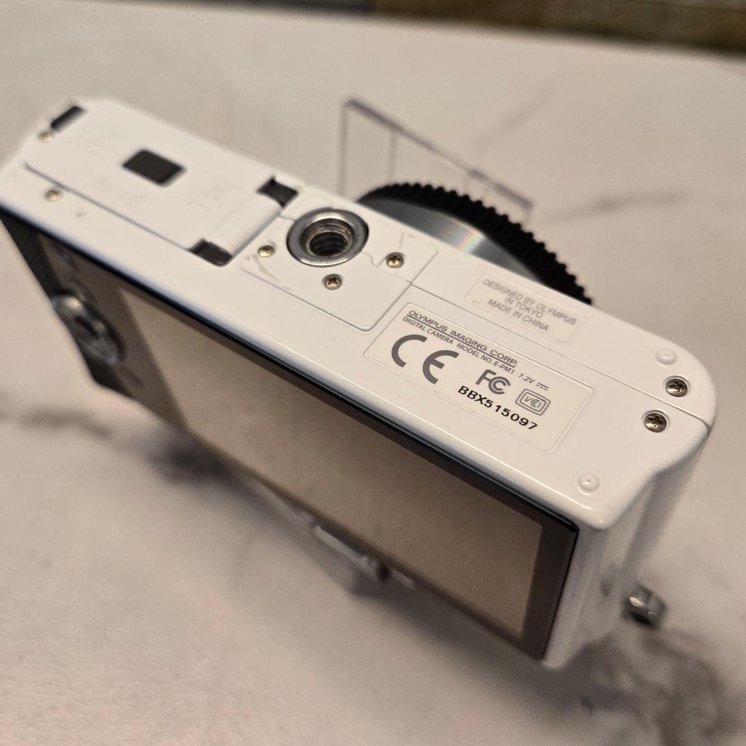 美品　OLYMPUS PEN mini E-PM1　ミラーレス一眼　デジカメ
