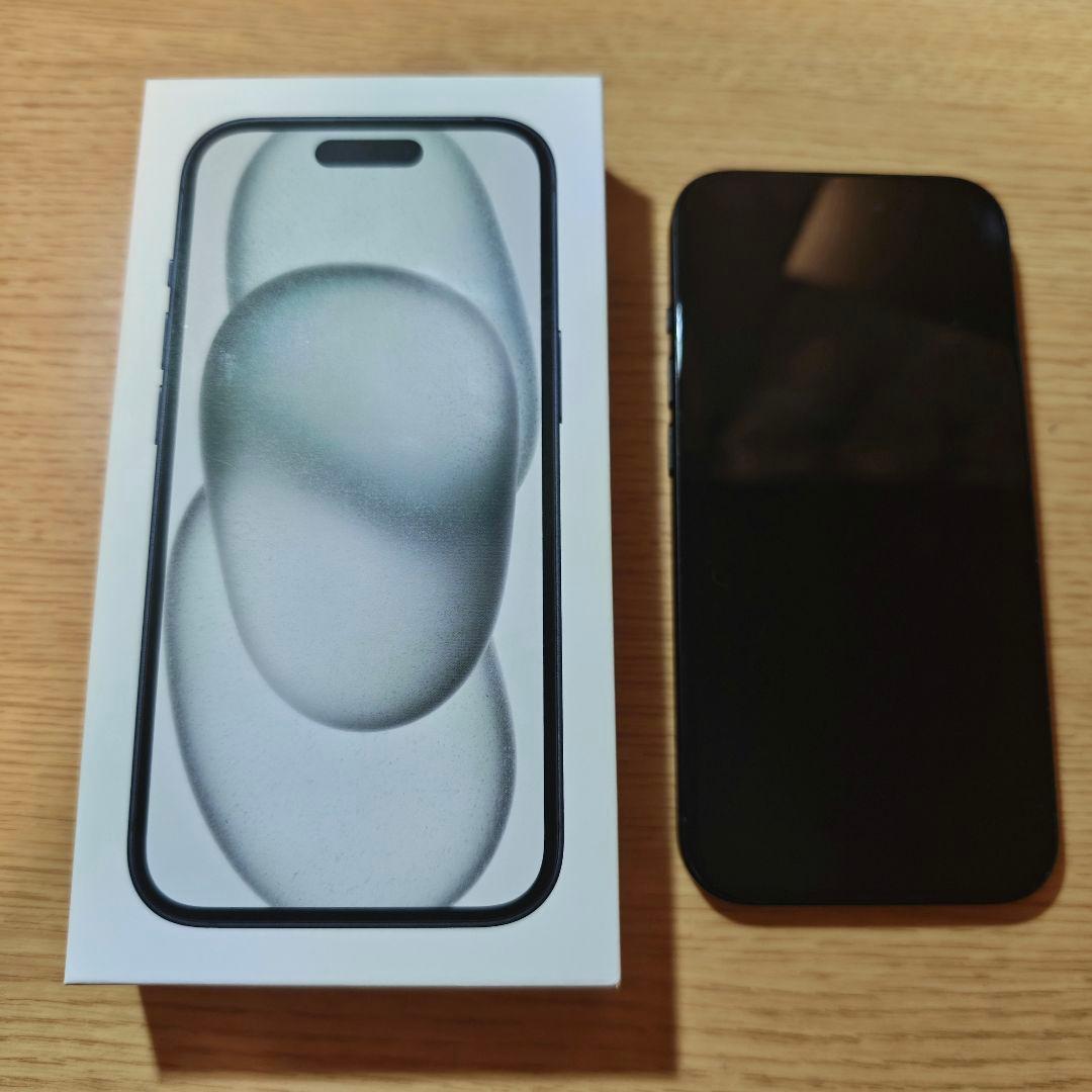 iPhone15 ブラック 256gb simフリー