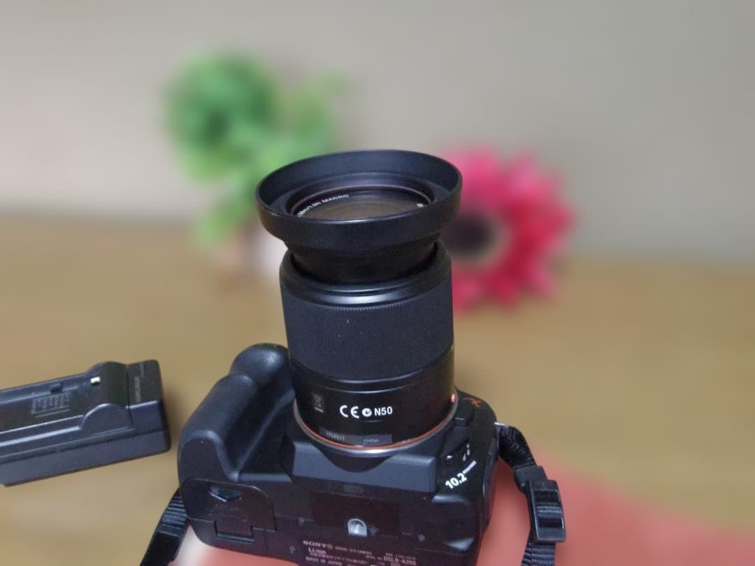 SONY α200 デジタル　レンズ付属　すぐ使えるセット　結構美品