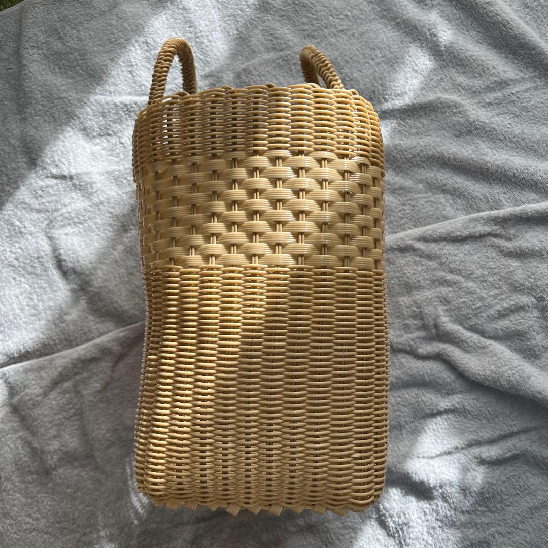 Diminutivo チューブ編みトート