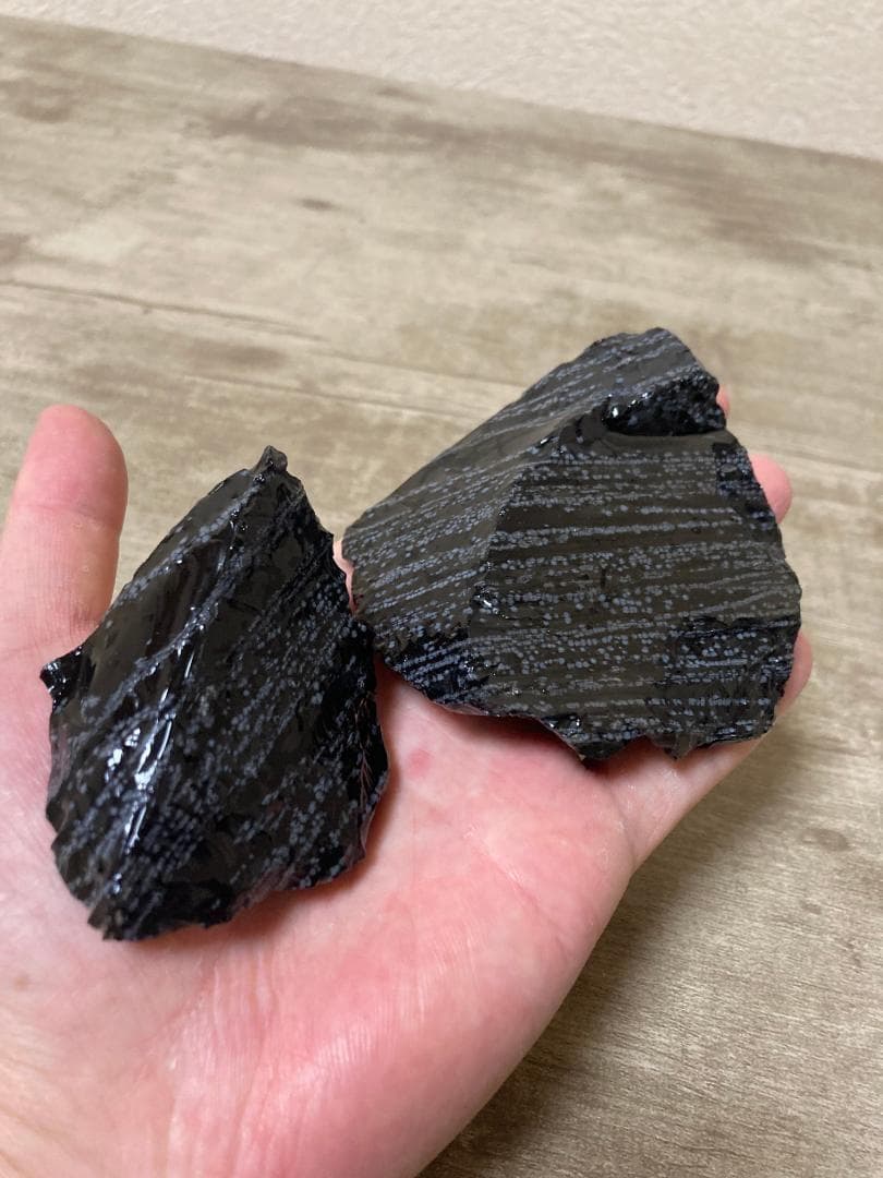 天然オブシディアン石 黒いストライプ　スノーフレーク 原石2個セット 約8cm