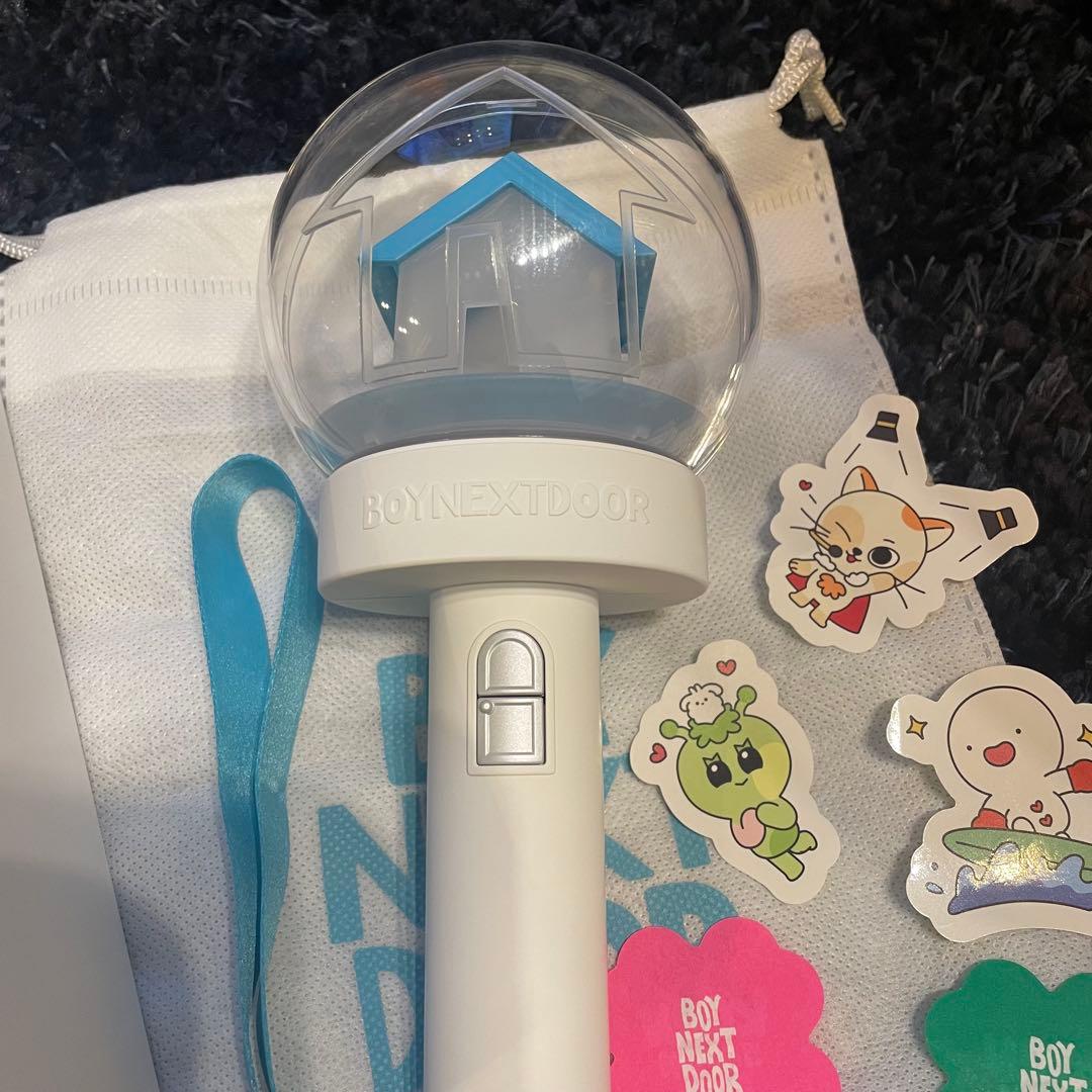 【BOYNEXTDOOR】公式ペンライト