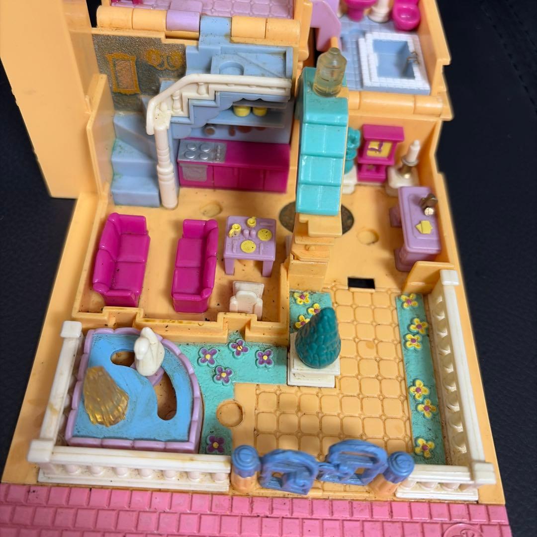 ポーリーポケット　ライトアップおしゃれな別荘