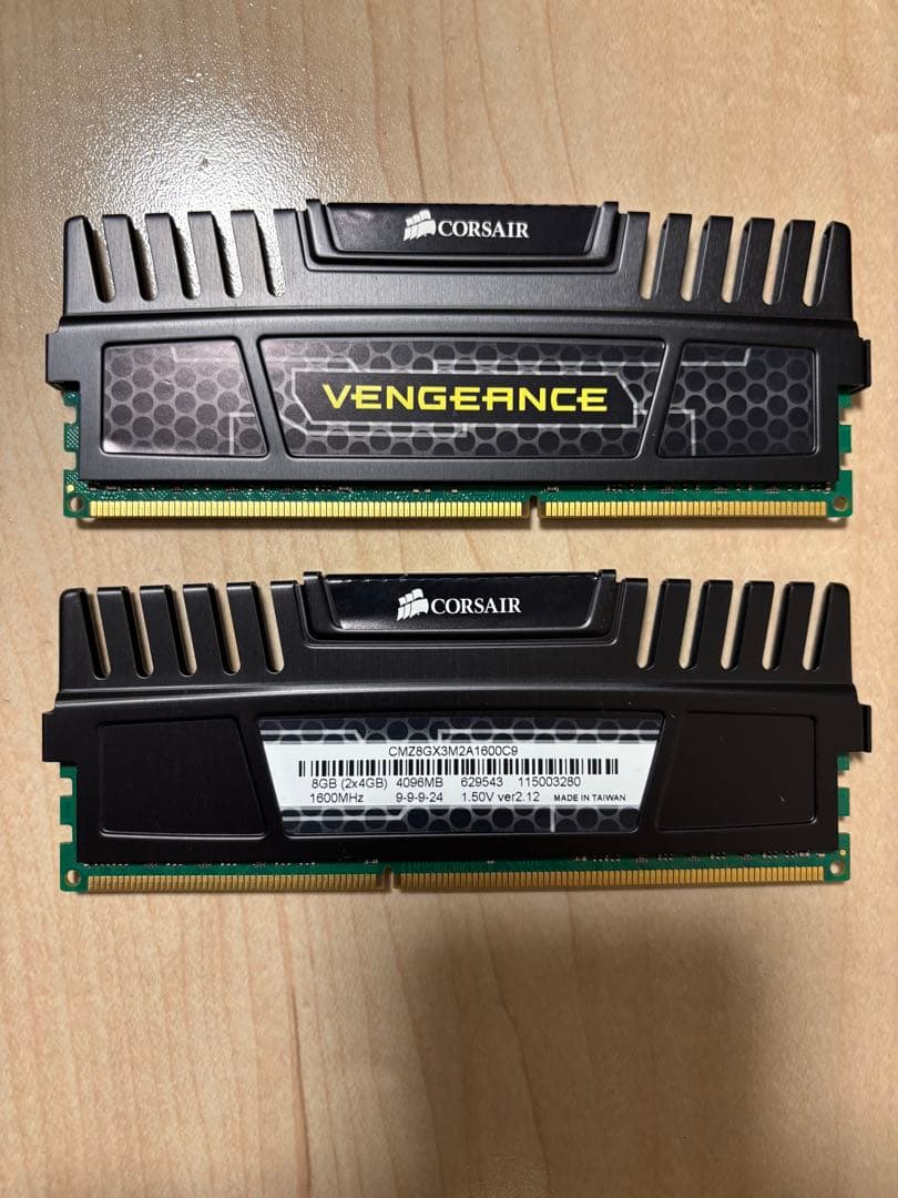 ASUS MAXIMUS IV EXTREME-Z 4点セット