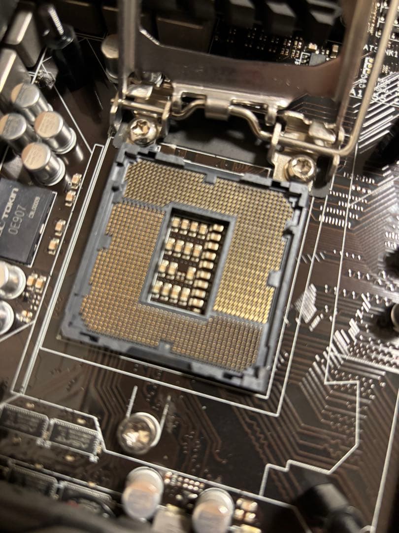 ASUS MAXIMUS IV EXTREME-Z 4点セット