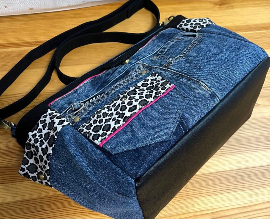 デニムリメイクバッグ（L）No.757☆ショルダーバッグ