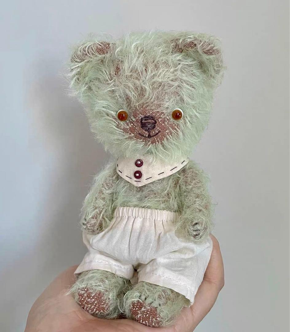愛おしいキウィベア くま テディベア アーティストベア 海外作家様 ハンドメイド