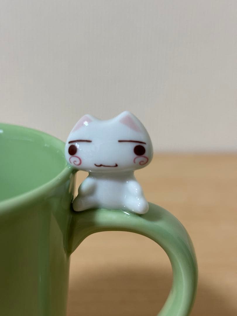 こねこもいっしょ マスコット付マグ