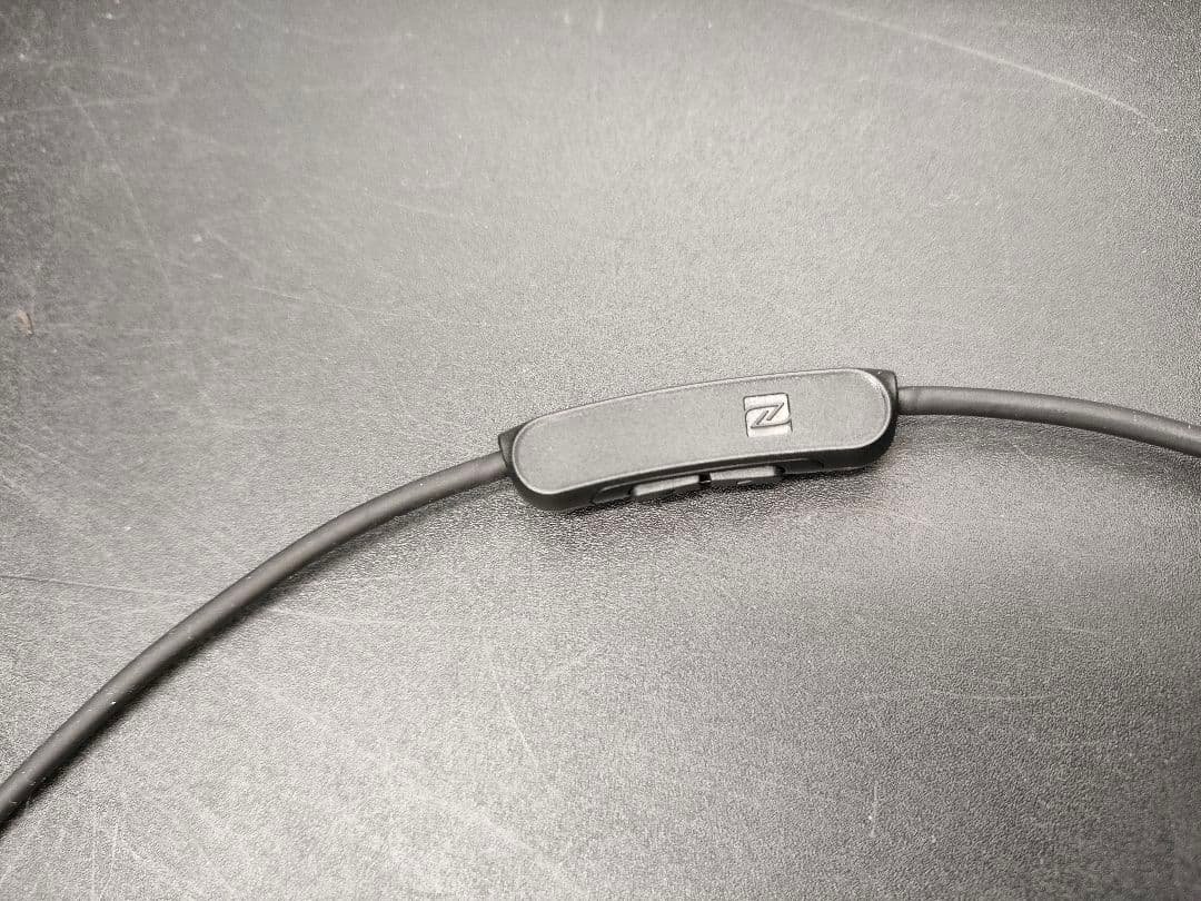 BOSE QuietControl 30 ワイヤレスイヤホン ボーズ