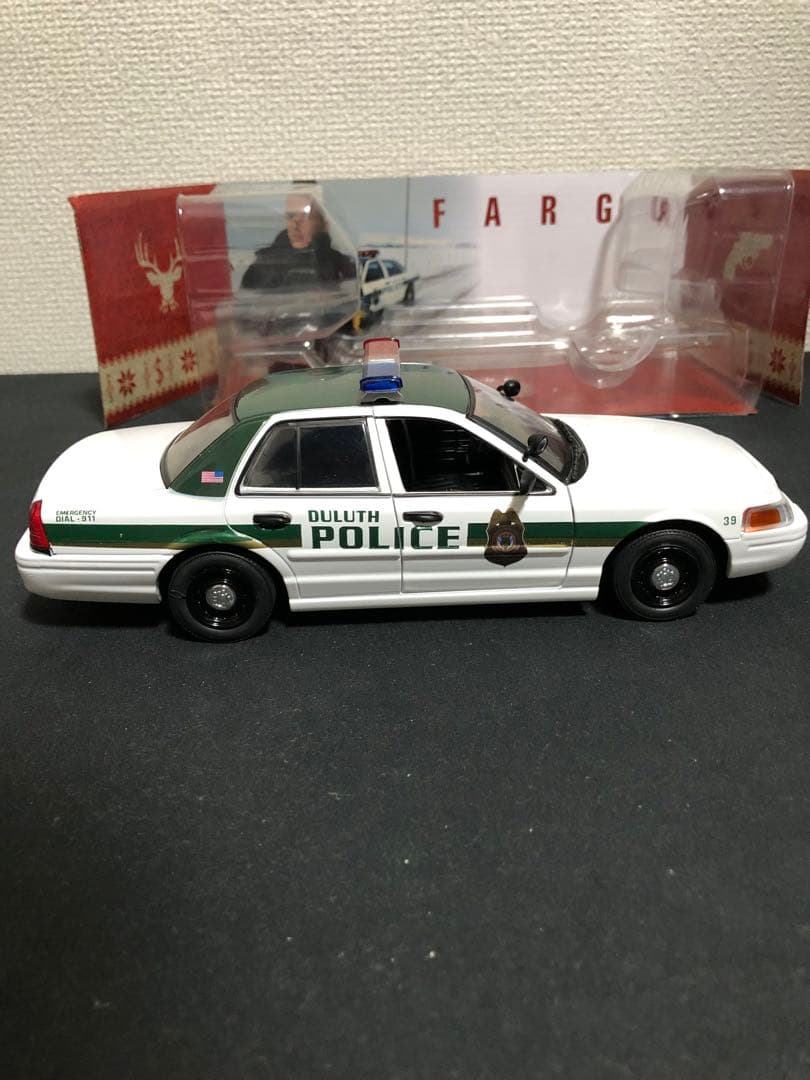 【美品】Green Light Hollywood Ford クラウンビクトリア