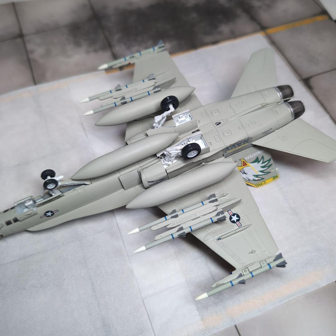ドラゴンウイングスF/A-18C ダイキャスト完成品 1/72 VFA-195