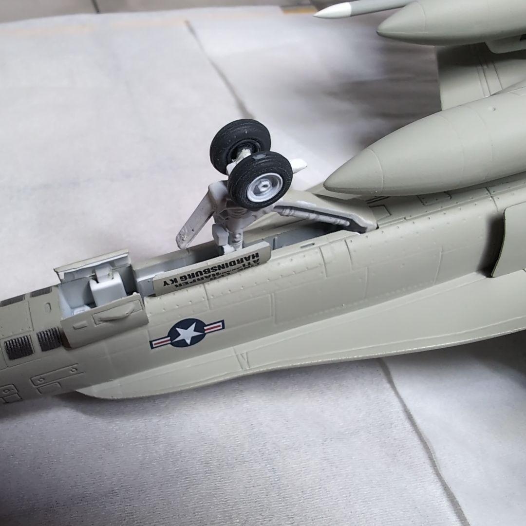 ドラゴンウイングスF/A-18C ダイキャスト完成品 1/72 VFA-195