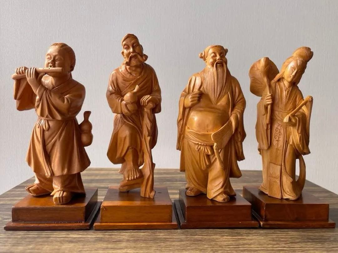 中国伝統彫刻 　八仙人　8体セット　約１8センチ　縁起物