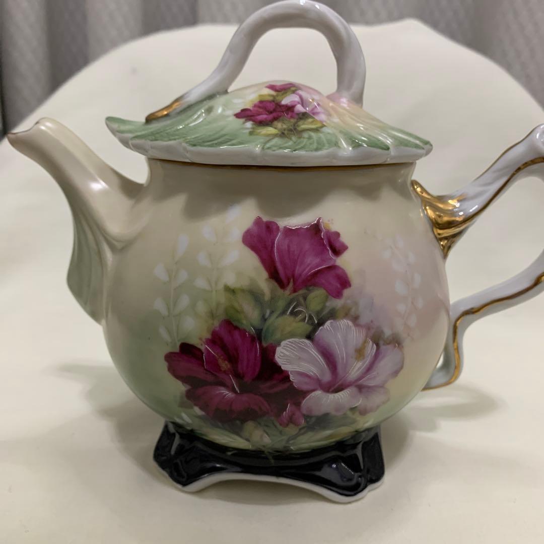 ワタトウ　WATATOU ポット　バイオレット