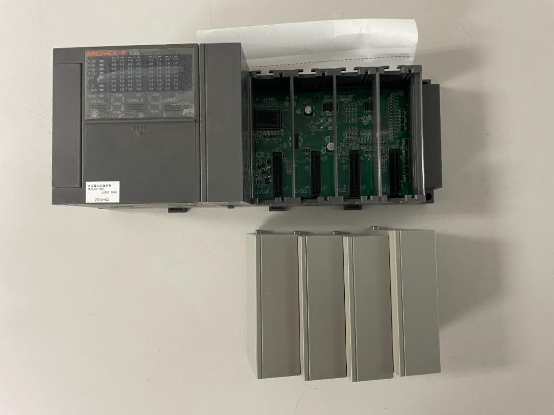 価格交渉歓迎！ 製造中止品 富士電機 MICREX-F55 2台セットです！