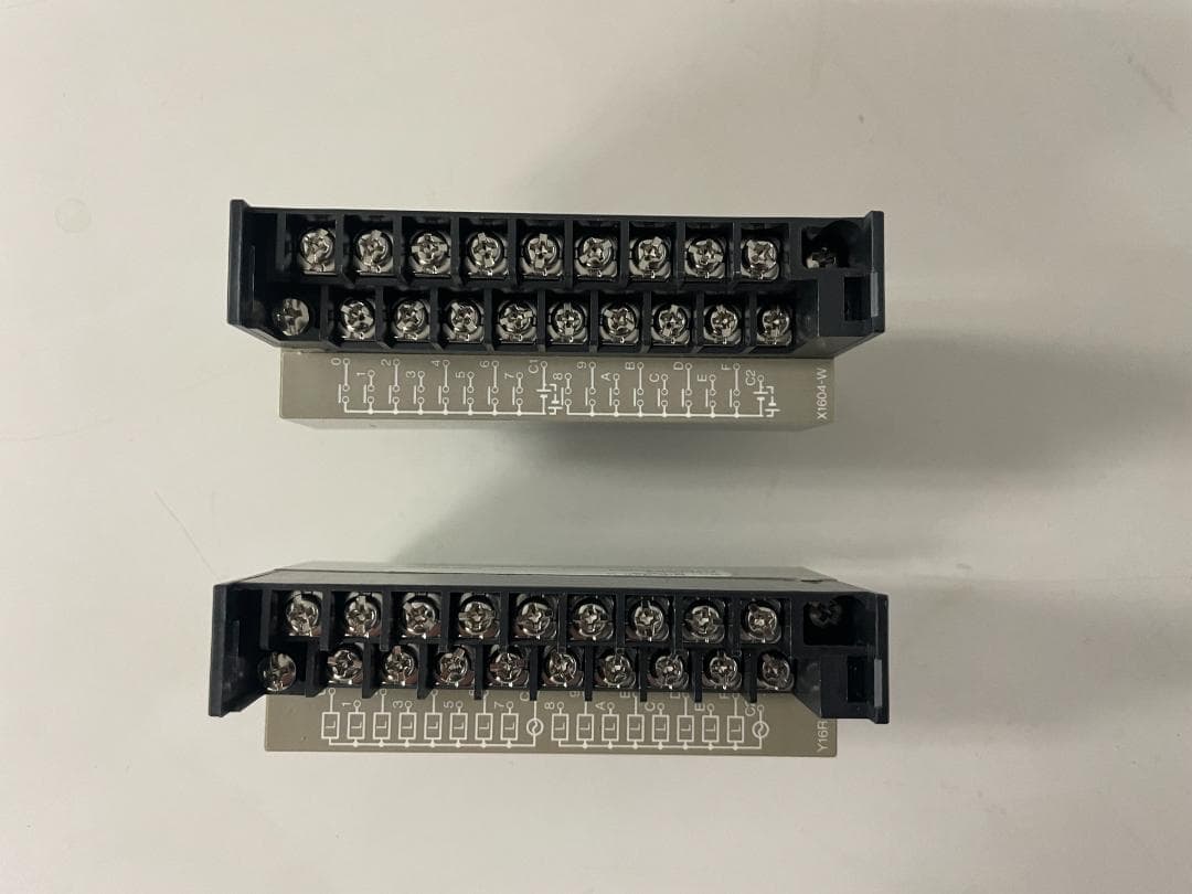 価格交渉歓迎！ 製造中止品 富士電機 MICREX-F55 2台セットです！