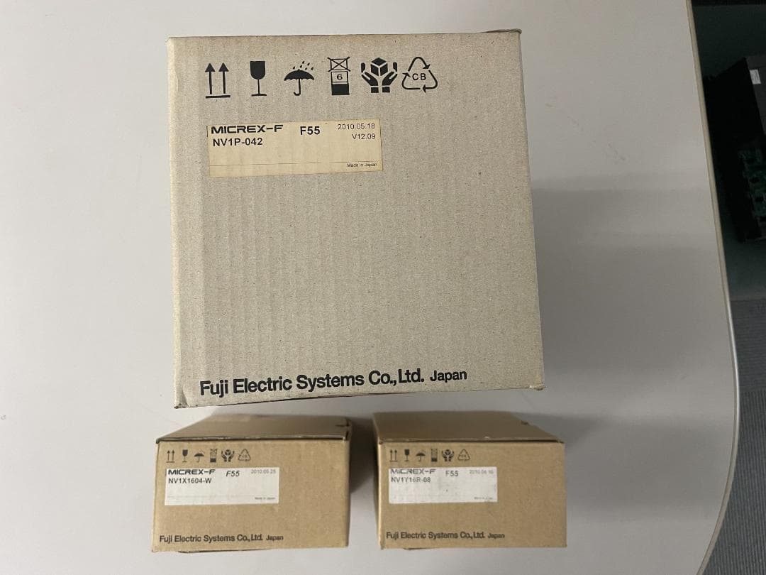 価格交渉歓迎！ 製造中止品 富士電機 MICREX-F55 2台セットです！