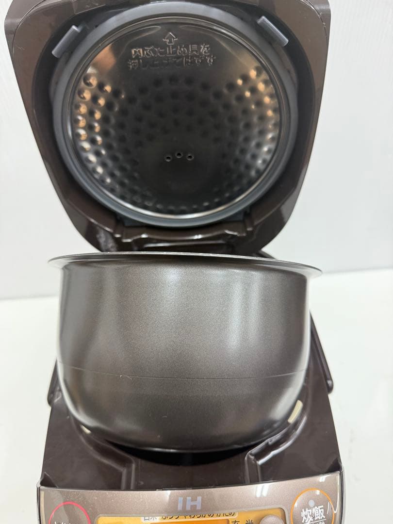 Zojirushi NP-VZ10 IHジャー炊飯器