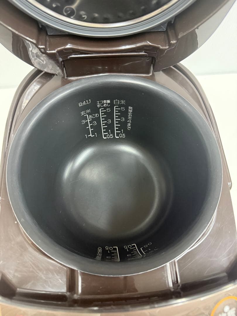 Zojirushi NP-VZ10 IHジャー炊飯器