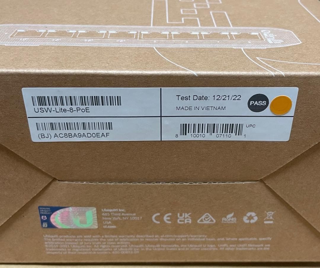 USED Ubiquiti Unifi Lite 8 PoE スイッチ