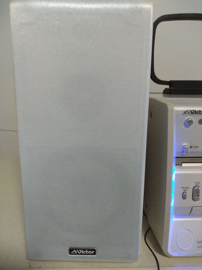 ビクター　ミニコンポ UX-W50　【CD、ダブルMD、カセットテープ】稼働品