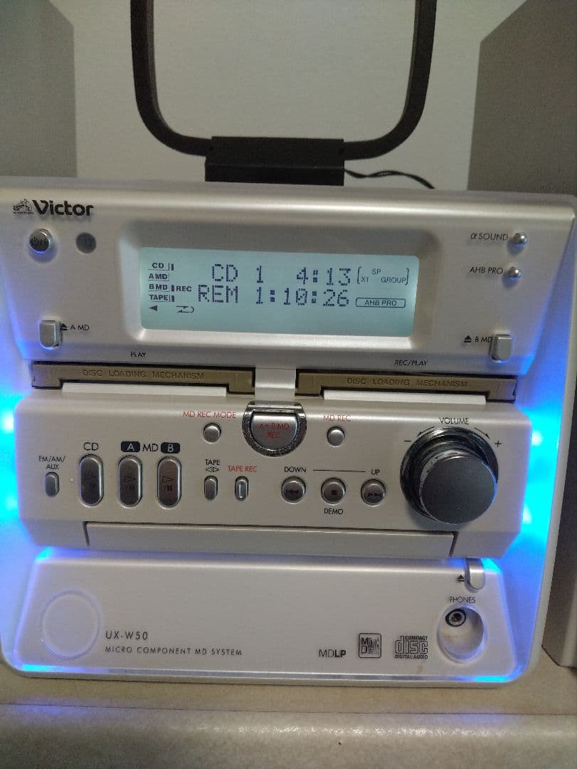 ビクター　ミニコンポ UX-W50　【CD、ダブルMD、カセットテープ】稼働品