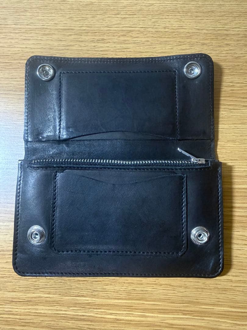 黒レザー 長財布 3ポケット