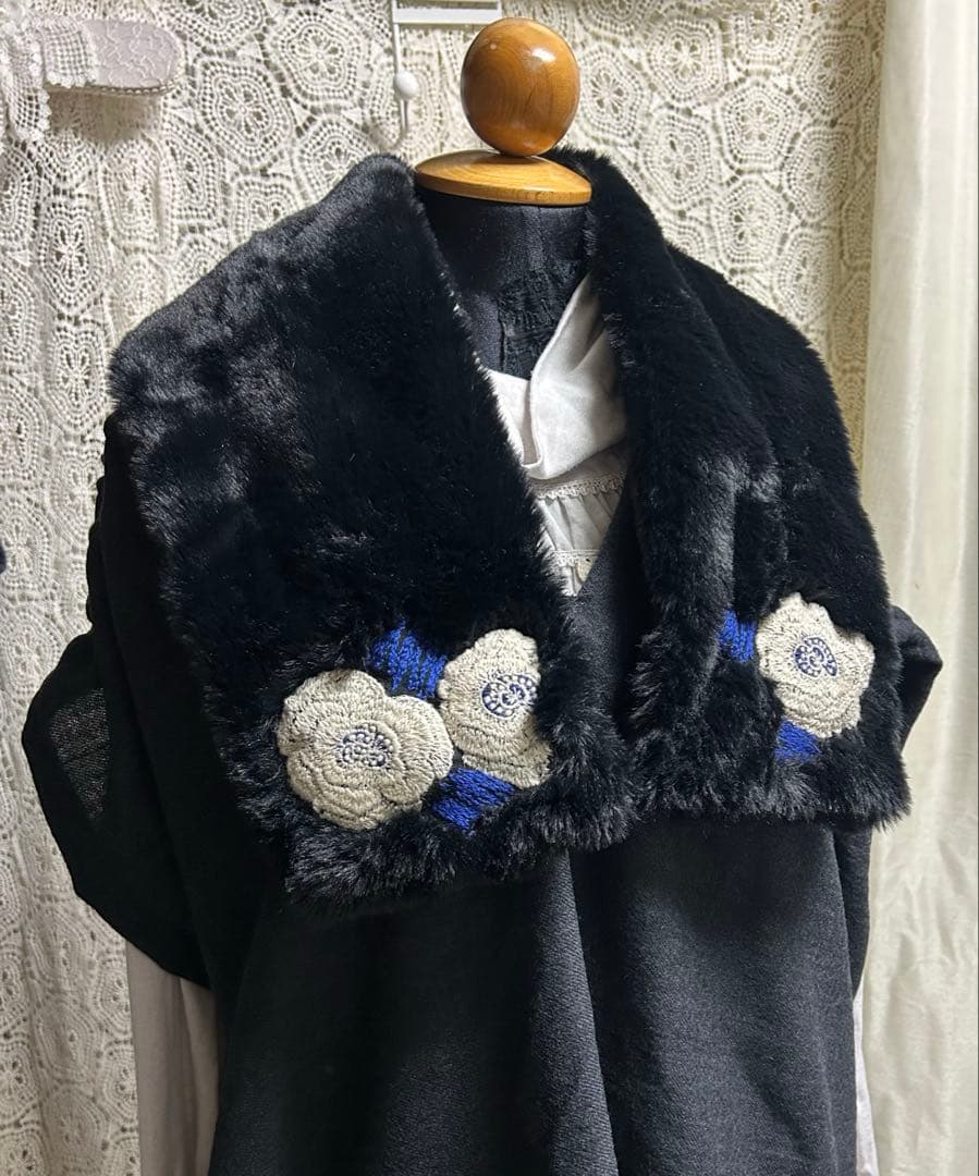 51115Aミナペルホネンハンドメイド　差し込みマフラー rosas
