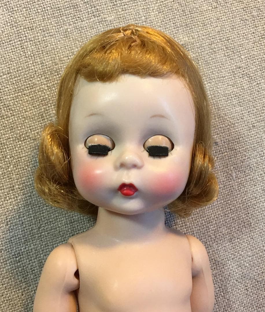 マダム アレクサンダー キンズ ８” #380-1957 (BKW)