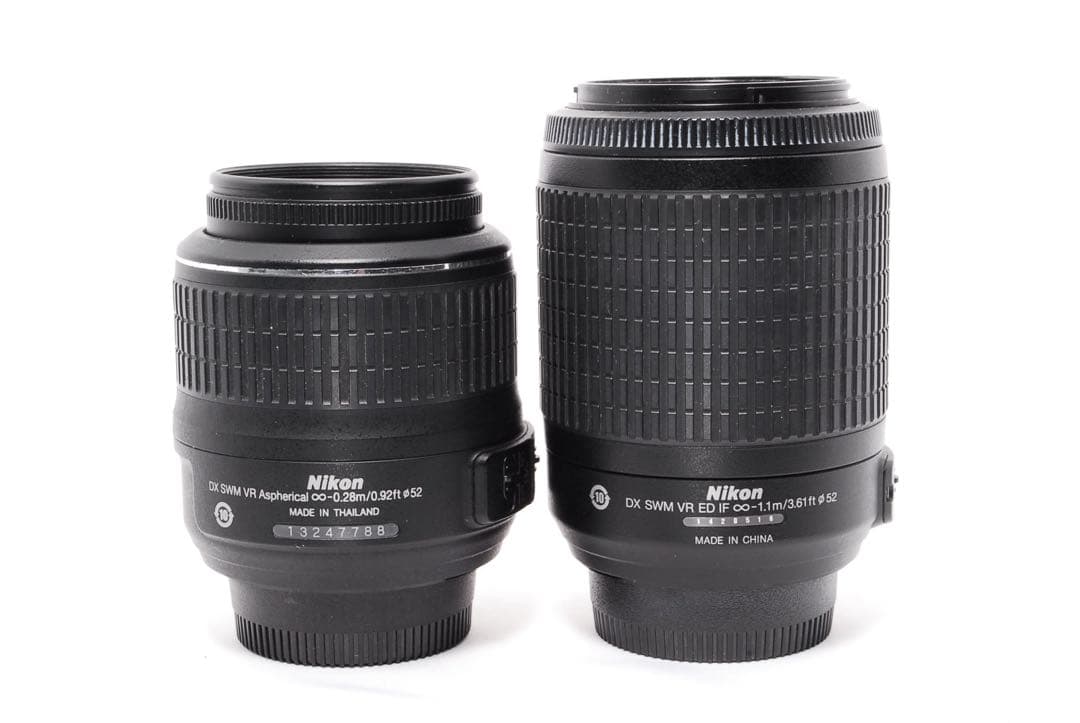 ◆元箱付き◆Nikon D5000◆一眼レフカメラ◆ショット数僅か◆付属品多数◆