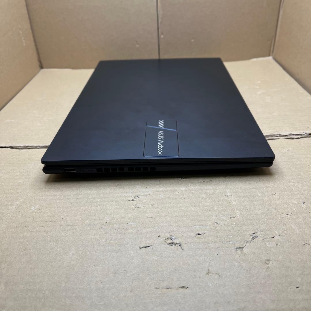 ASUS Vivobook 15.6インチ X1502VA-I7H161W