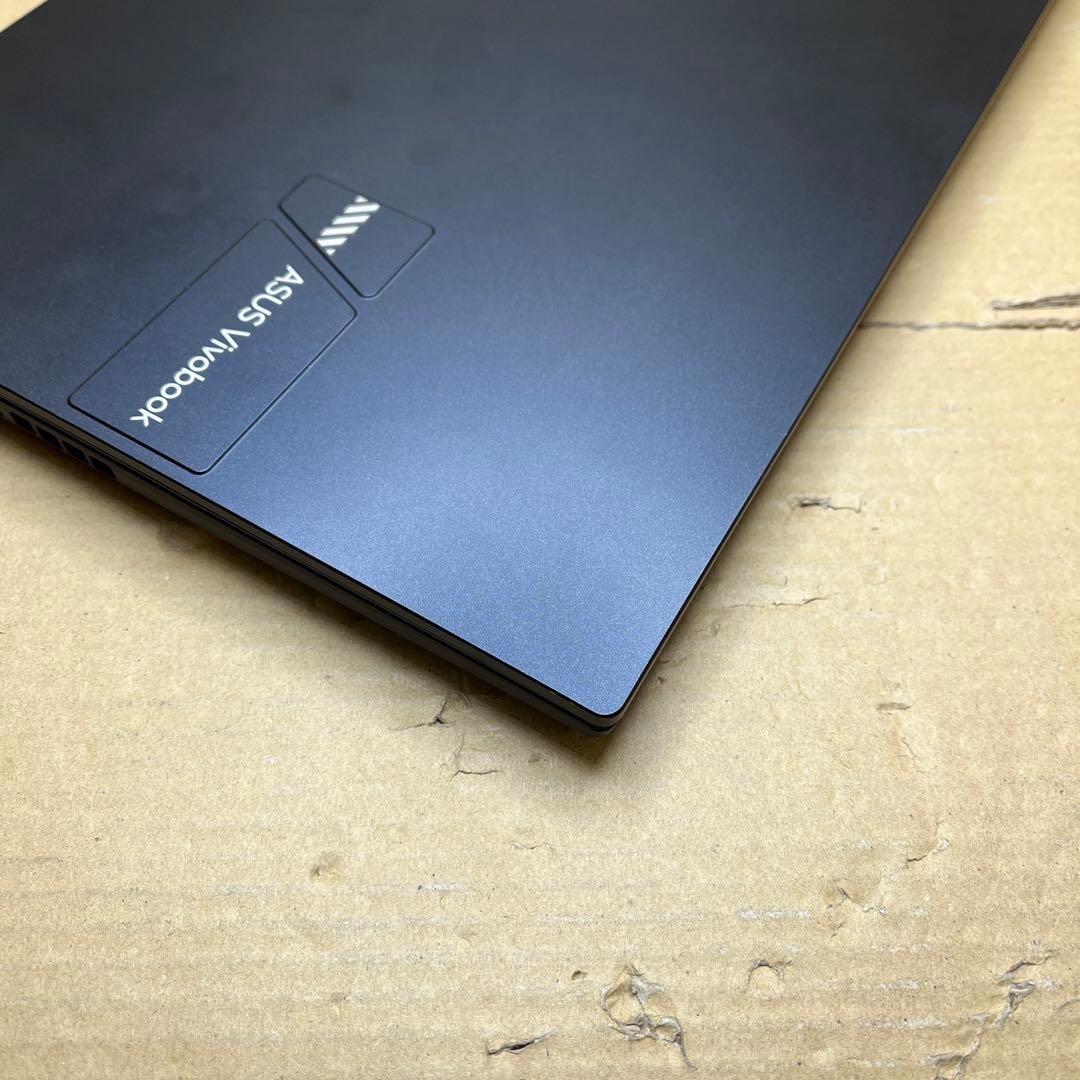 ASUS Vivobook 15.6インチ X1502VA-I7H161W
