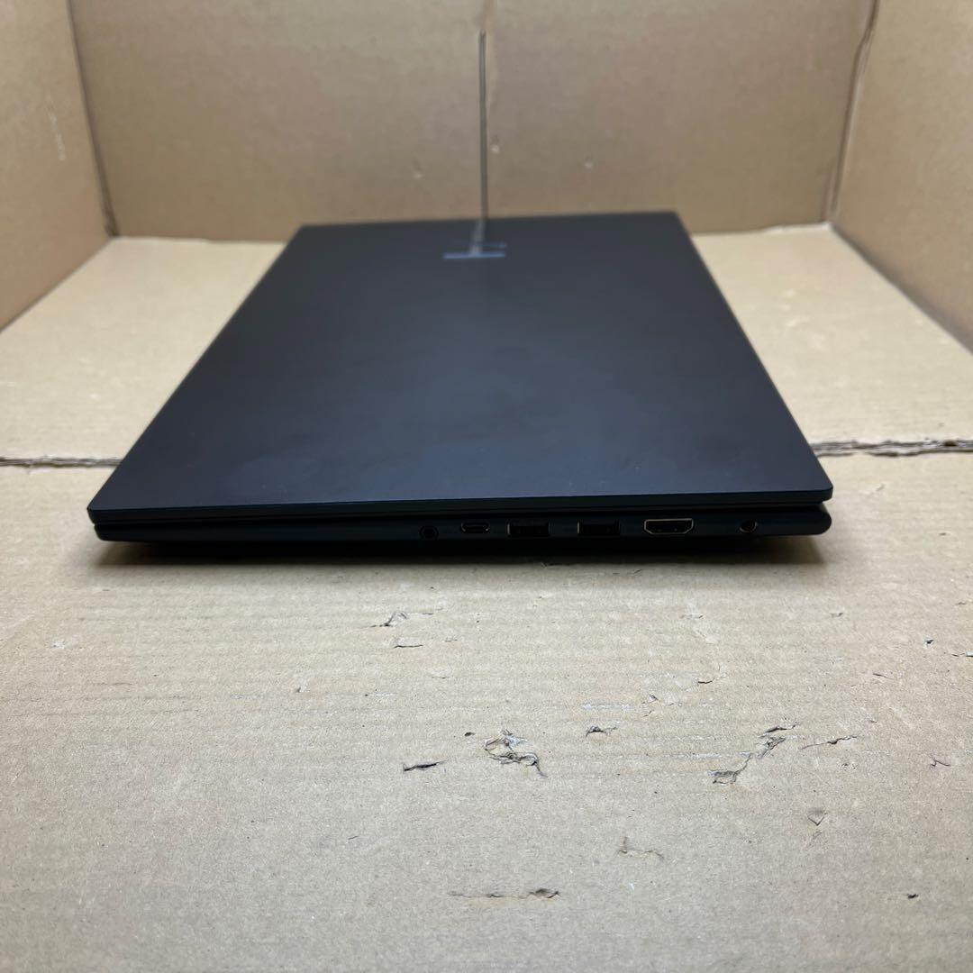 ASUS Vivobook 15.6インチ X1502VA-I7H161W