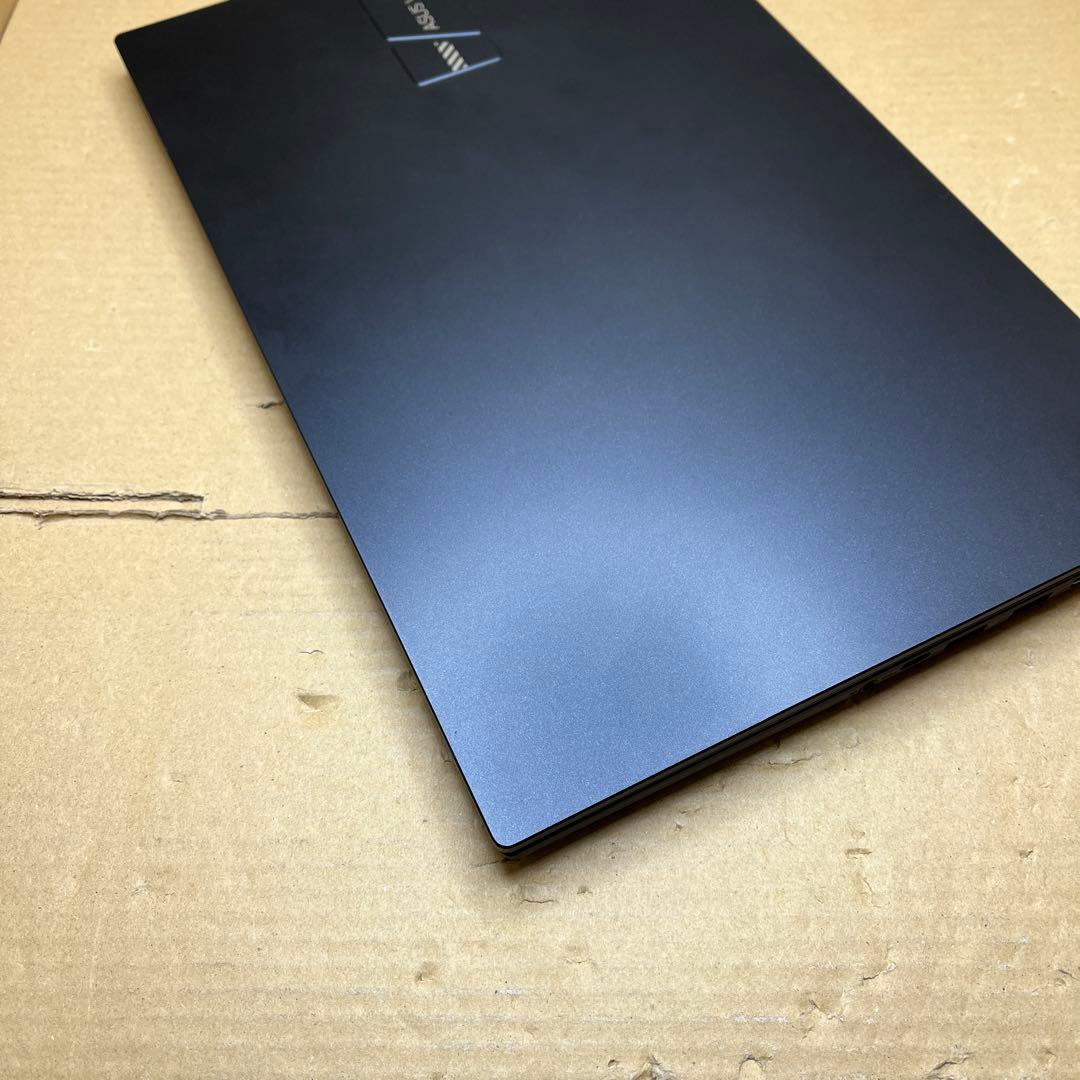 ASUS Vivobook 15.6インチ X1502VA-I7H161W
