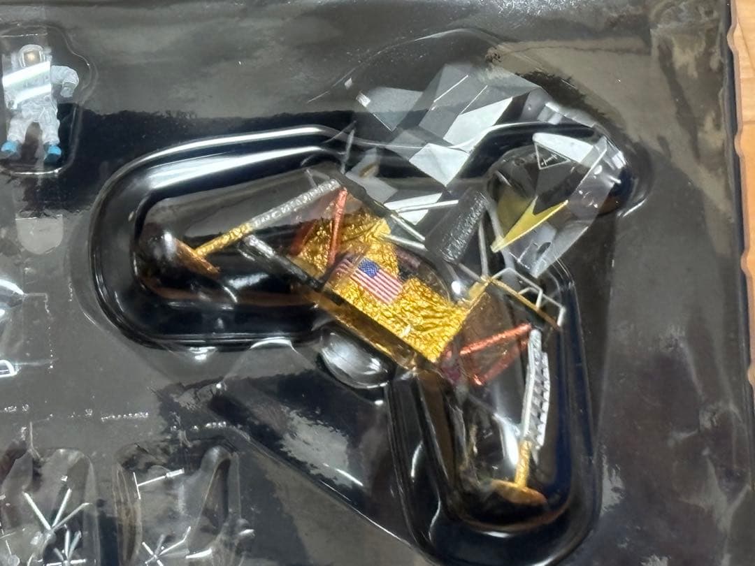 1/72 NASA アポロ11号 CSM 司令船/機械船&月着陸船w/月面ベース