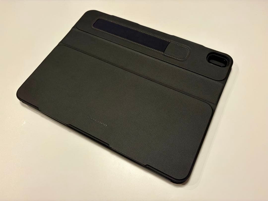 ESR Shift Magnetic iPad Air 13 M2 ケース