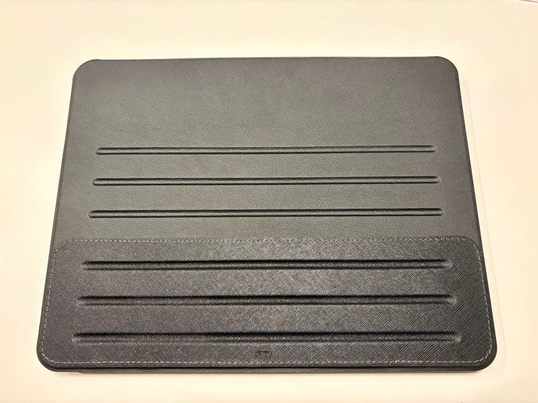 ESR Shift Magnetic iPad Air 13 M2 ケース