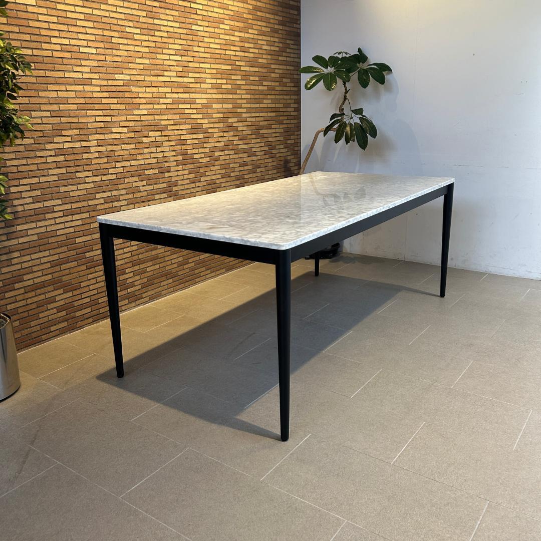 在庫一掃セール♥ＡＬＭＯＮＩＡ/アルモニア大理石ダイニングテーブル　幅１８０