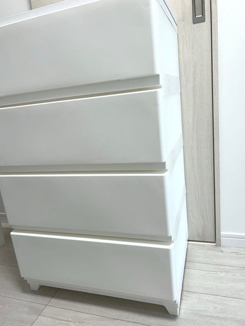 美品 衣装ケース チェスト 中が透けない 壁付き 収納 ワイド ホワイト