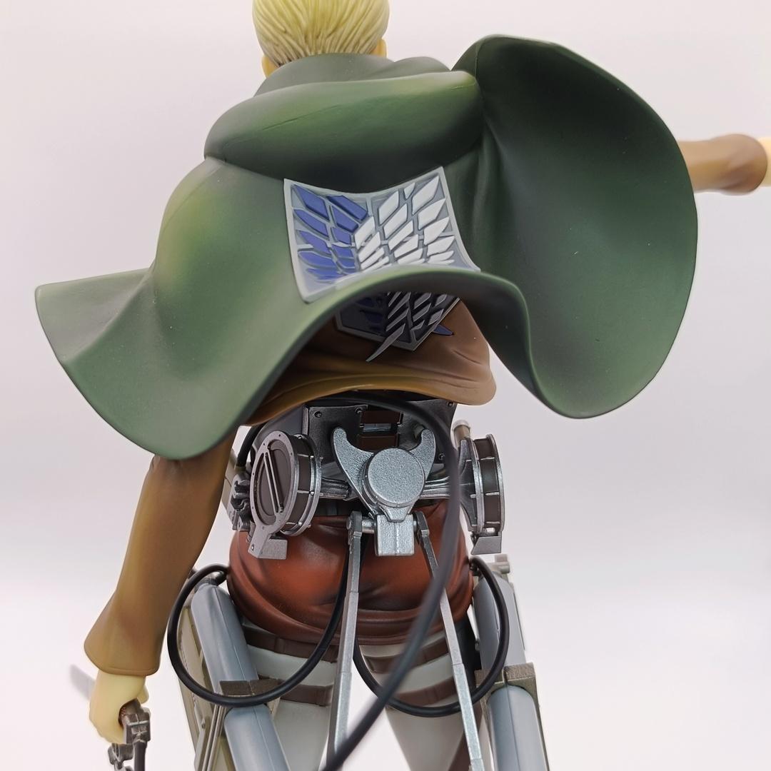 進撃の巨人 BRAVE-ACT 1/8 エルヴィン・スミス 千値練 フィギュア