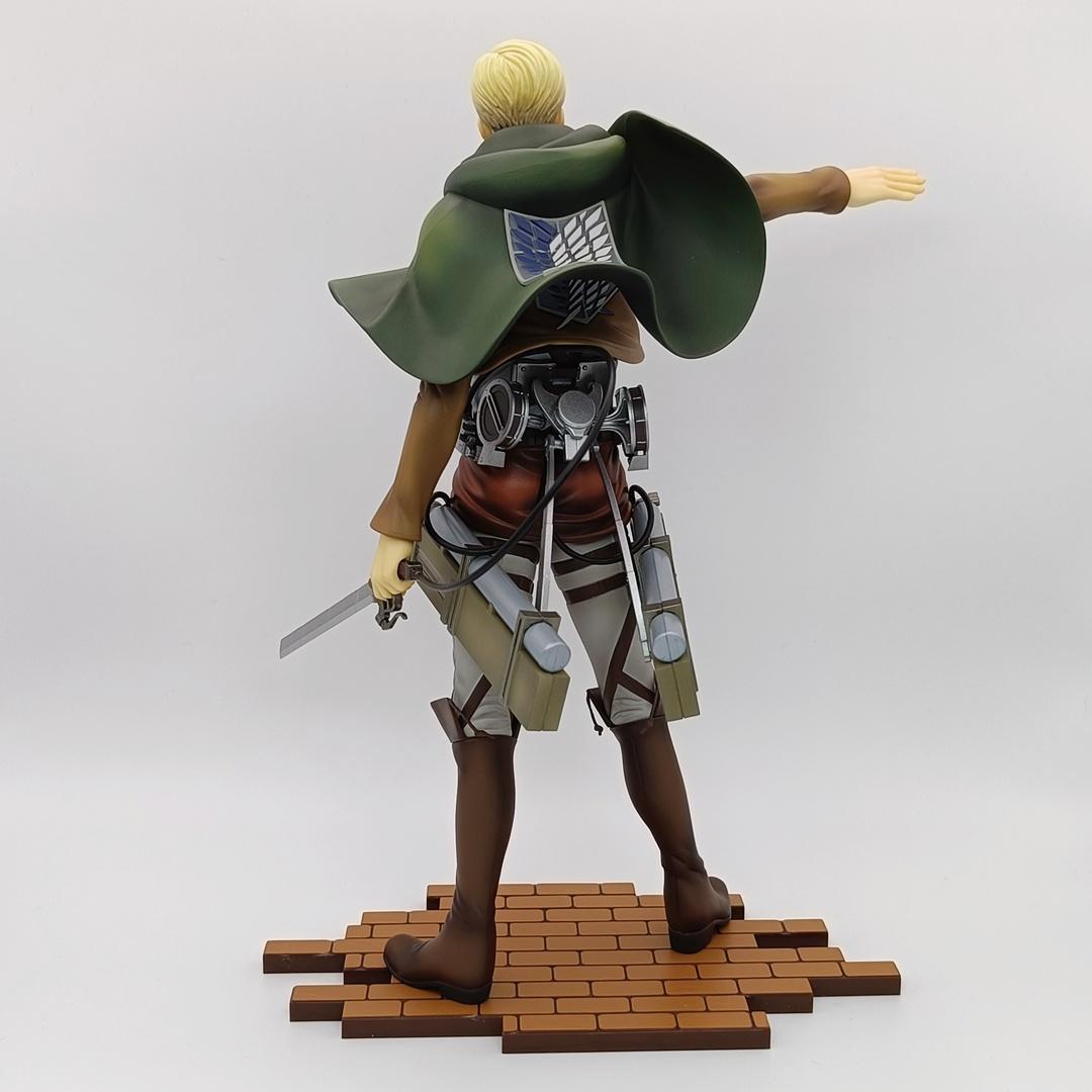 進撃の巨人 BRAVE-ACT 1/8 エルヴィン・スミス 千値練 フィギュア