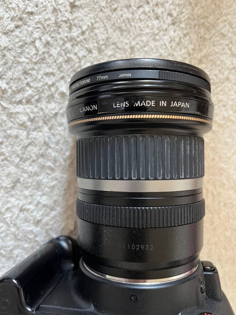 Canon デジタル一眼レフカメラ　DS126071 ジャンク品