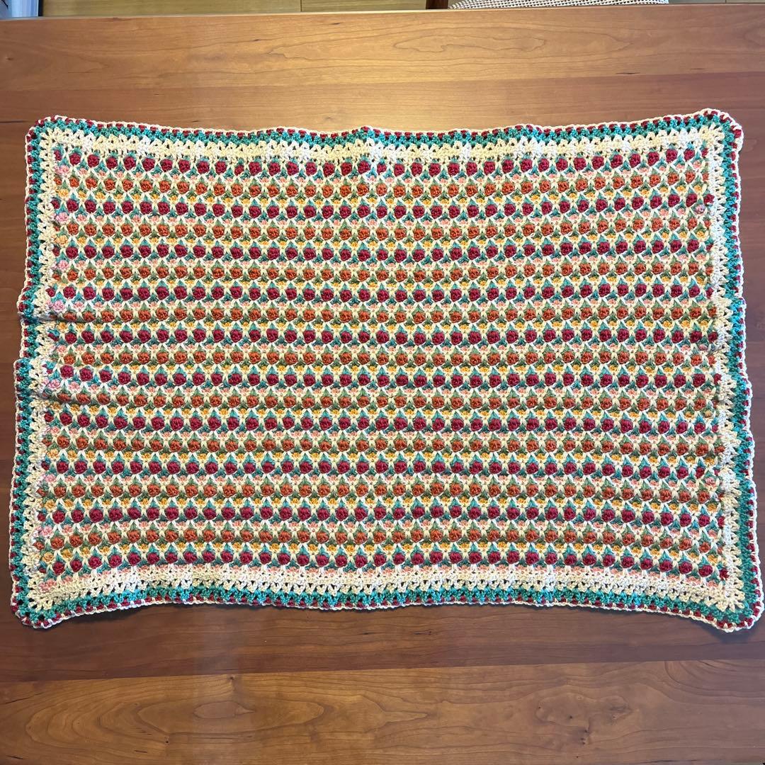 『チューリップのブランケット』ホビーラホビーレ〜手編み〜マルチカバー