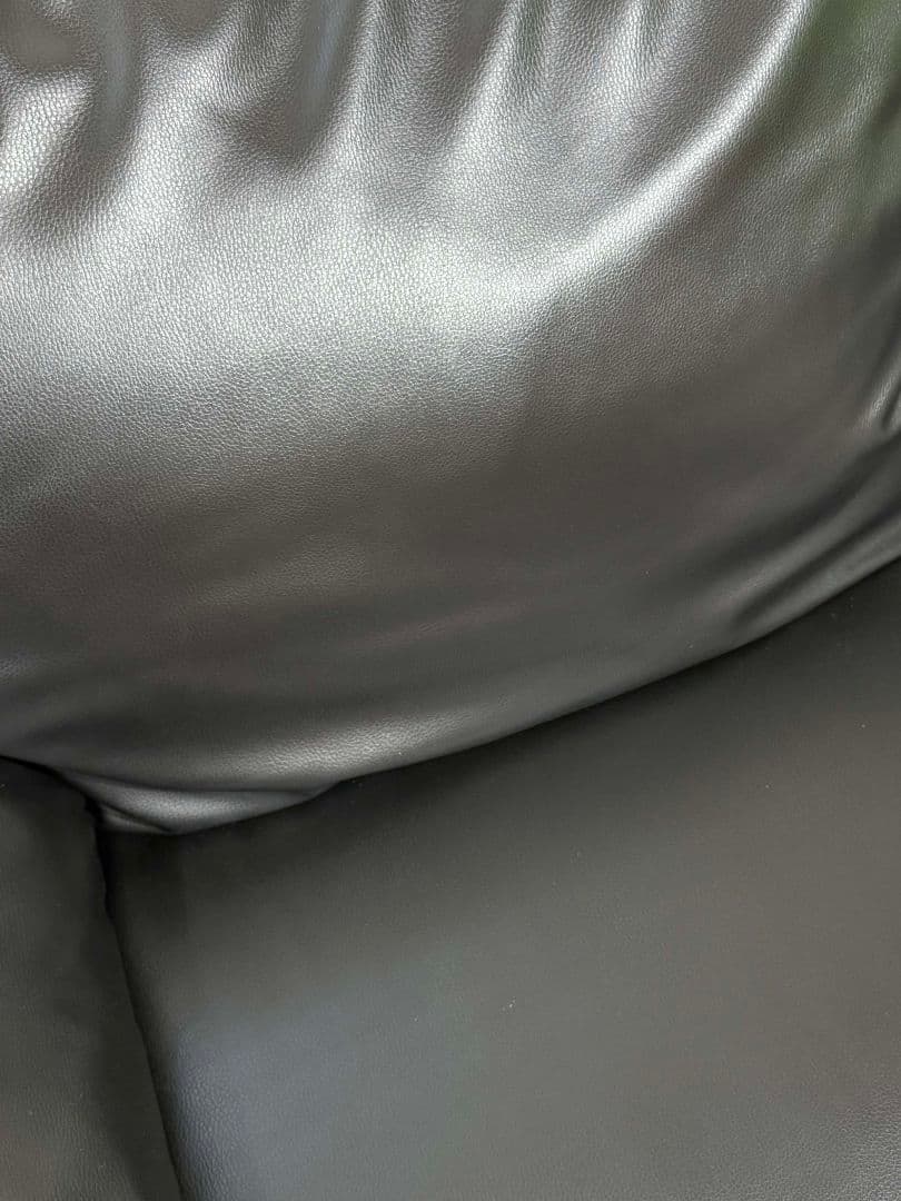 ニトーリ黒いレザー 2人掛けソファ