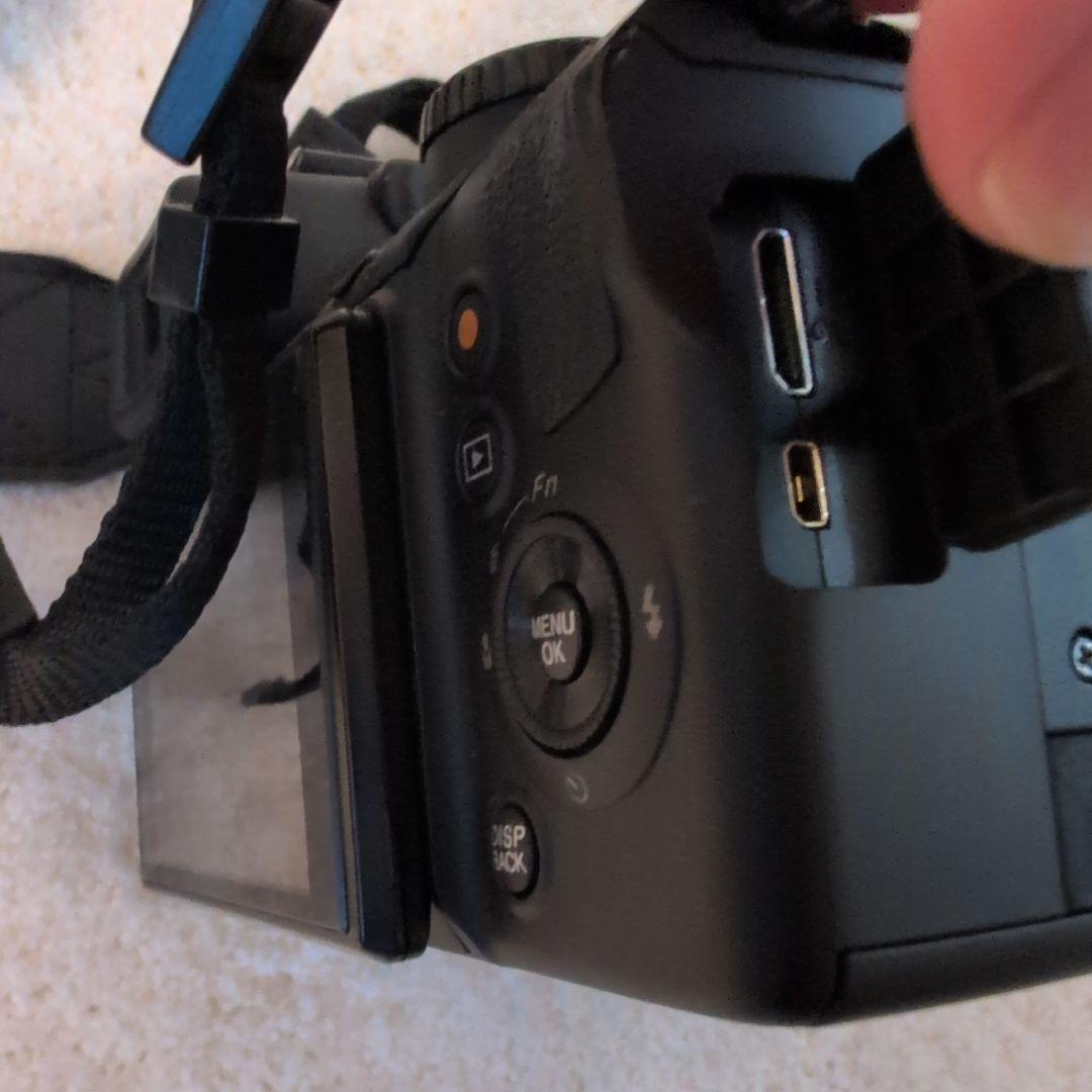 Fujifilm デジタルカメラ finepix SL1000(液晶割れあり)